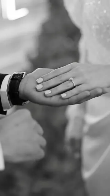 Wedding moment featured by Piatto